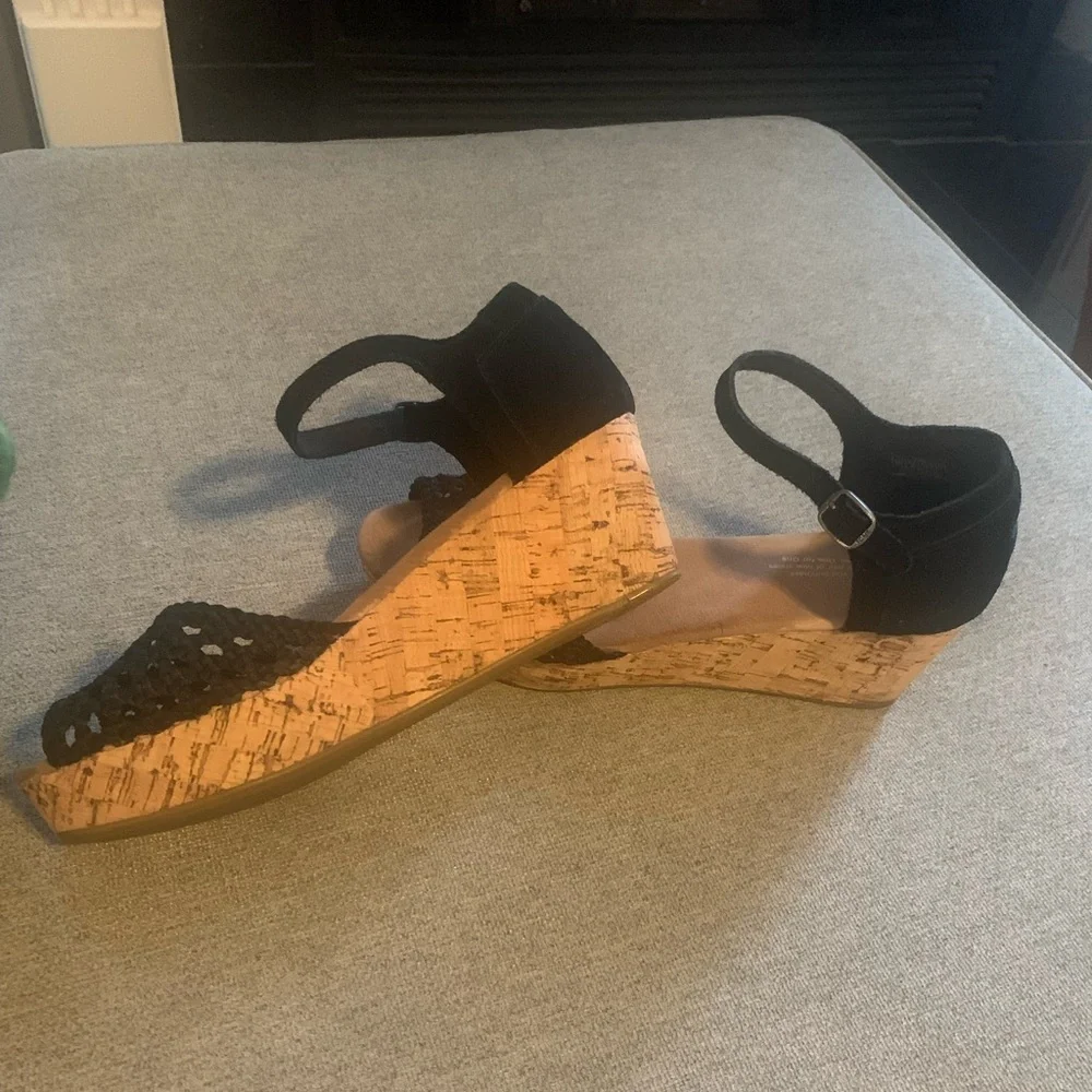 Toms Black Woven Platform Sandal with Ankle Strap